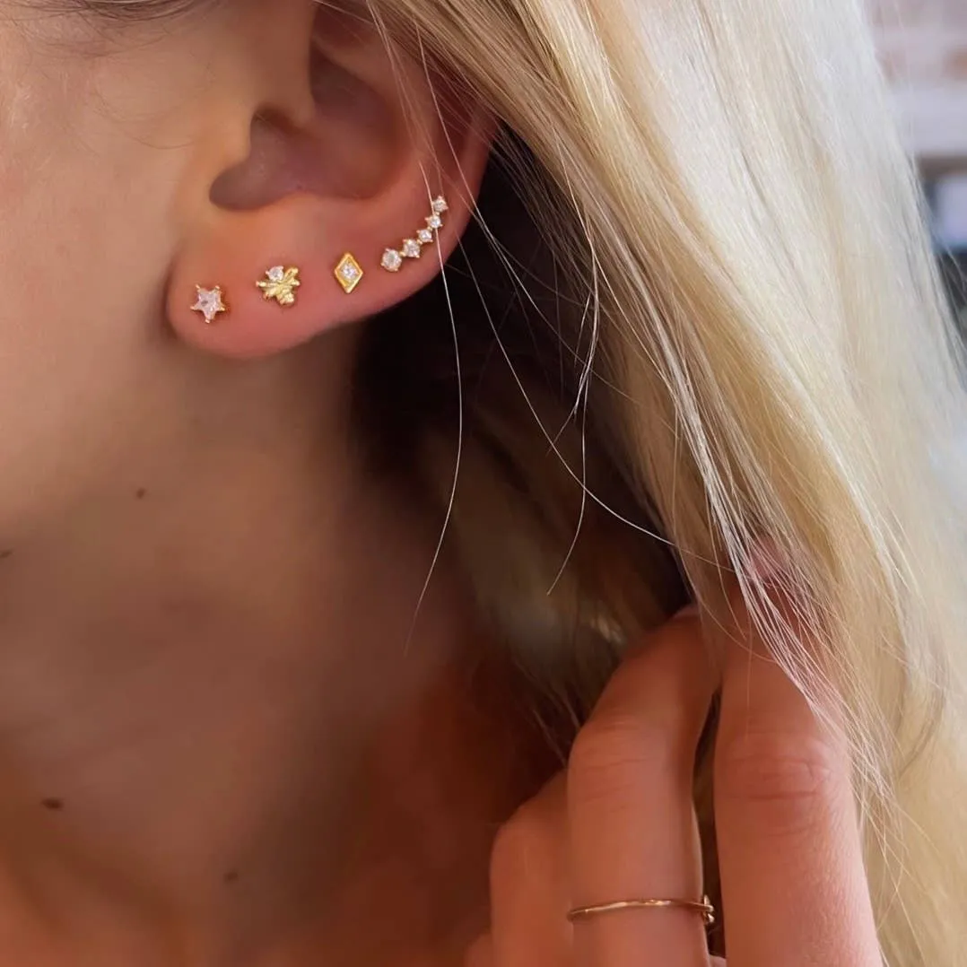 Tully Bar Micro Studs